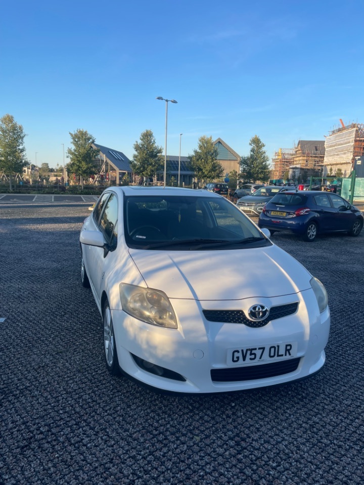 2007 Toyota Auris